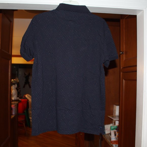 Larsson & Company Men's Short Sleeve Navy Blue Polka Dot Polo Shirt. Size Medium - Picture 6 of 6